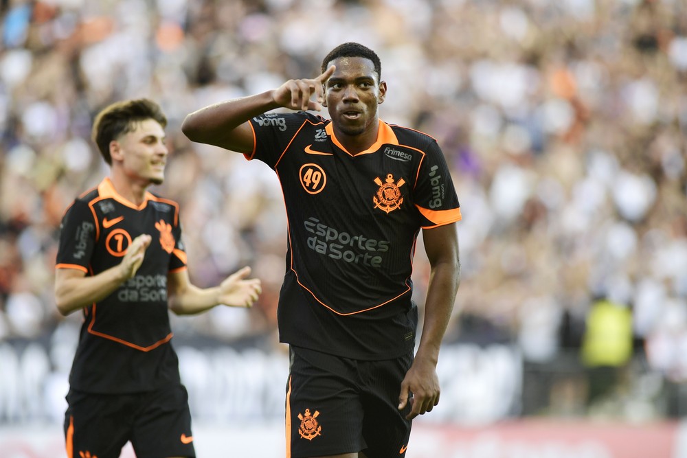 André renasce no Corinthians e se destaca como promessa para o futebol europeu