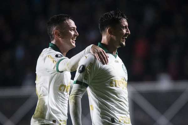 Palmeiras arrisca com reservas, sorte supera juízo: ponto único deve ser valorizado