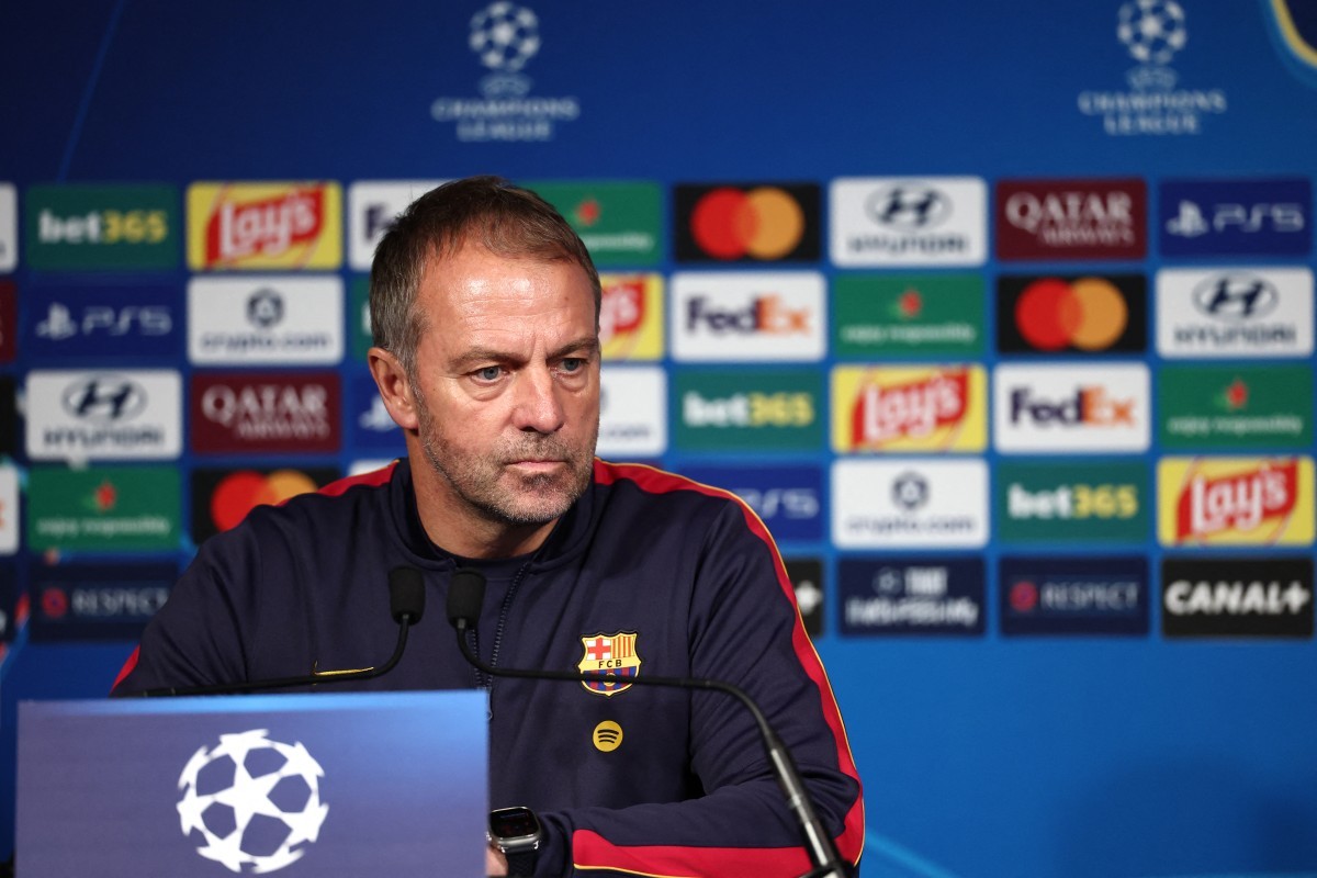 Técnico do Barcelona diz que Raphinha será titular contra o PSG