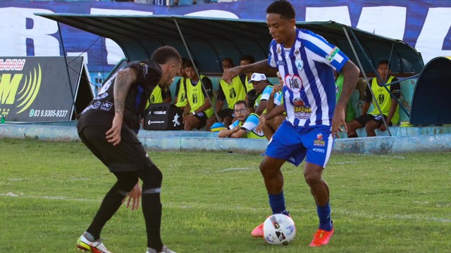 Lance da partida entre Atlético-PB x CSP