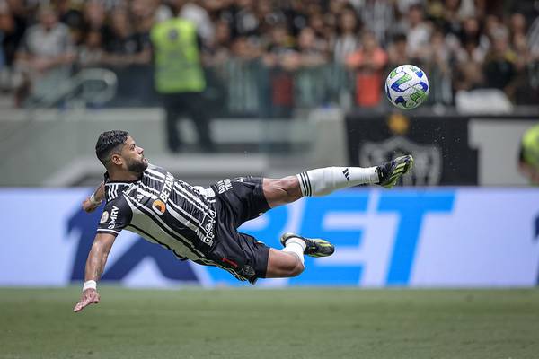 Cartola Express: seleção da rodada #34 tem trio do Palmeiras e brilho de Hulk