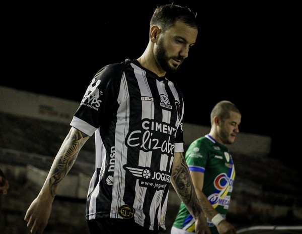 Clayton admite falta de ritmo em seu retorno ao Botafogo-PB e prega  respeito ao Ceará, botafogo-pb