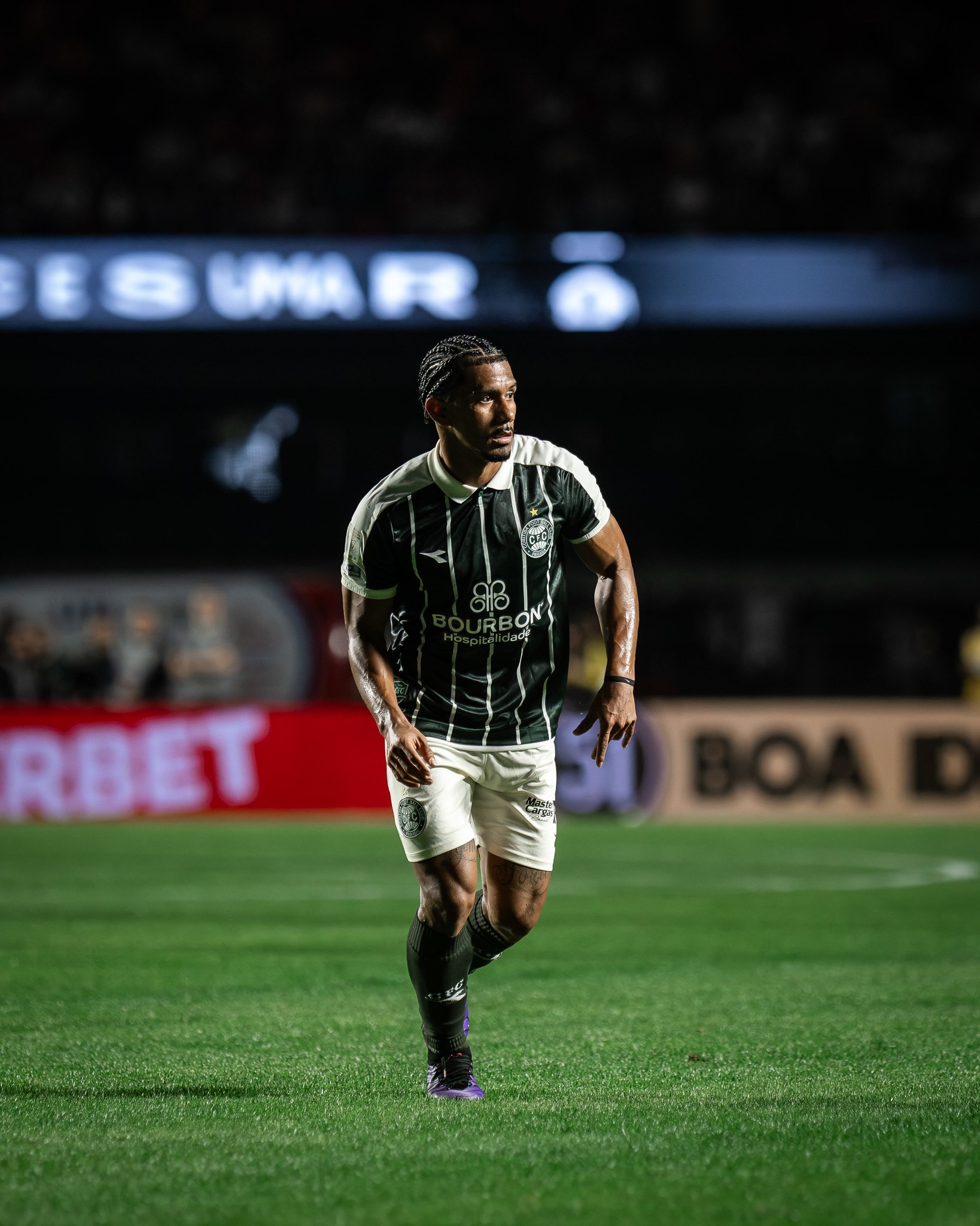 Fernando Sobral: Seabra explica mudança para camisa 10 no Coritiba | Ge