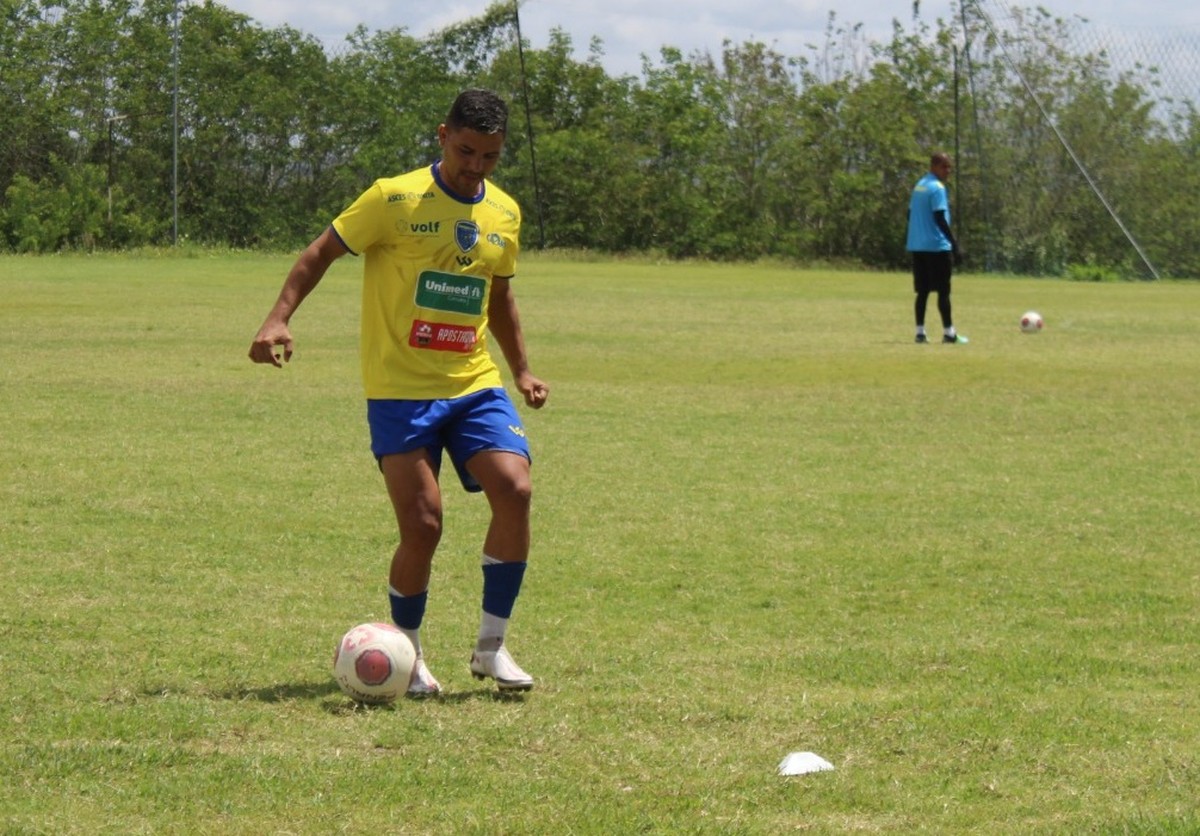 Formado na base do Itabuna, atacante é a contratação