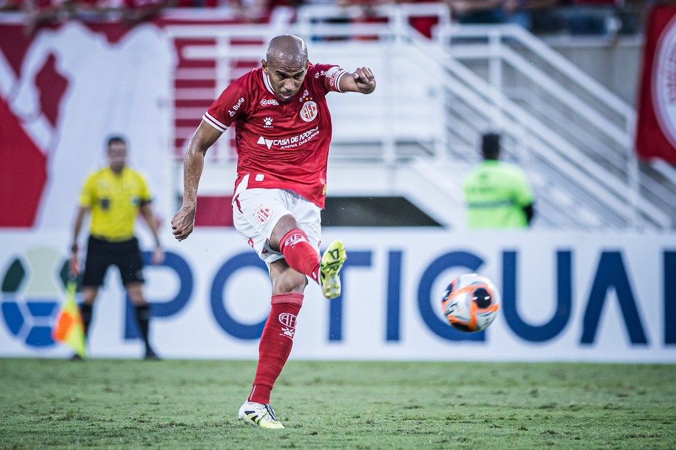 Judson pode ganhar nova oportunidade no América-RN — Foto: Gabriel Leite/América FC