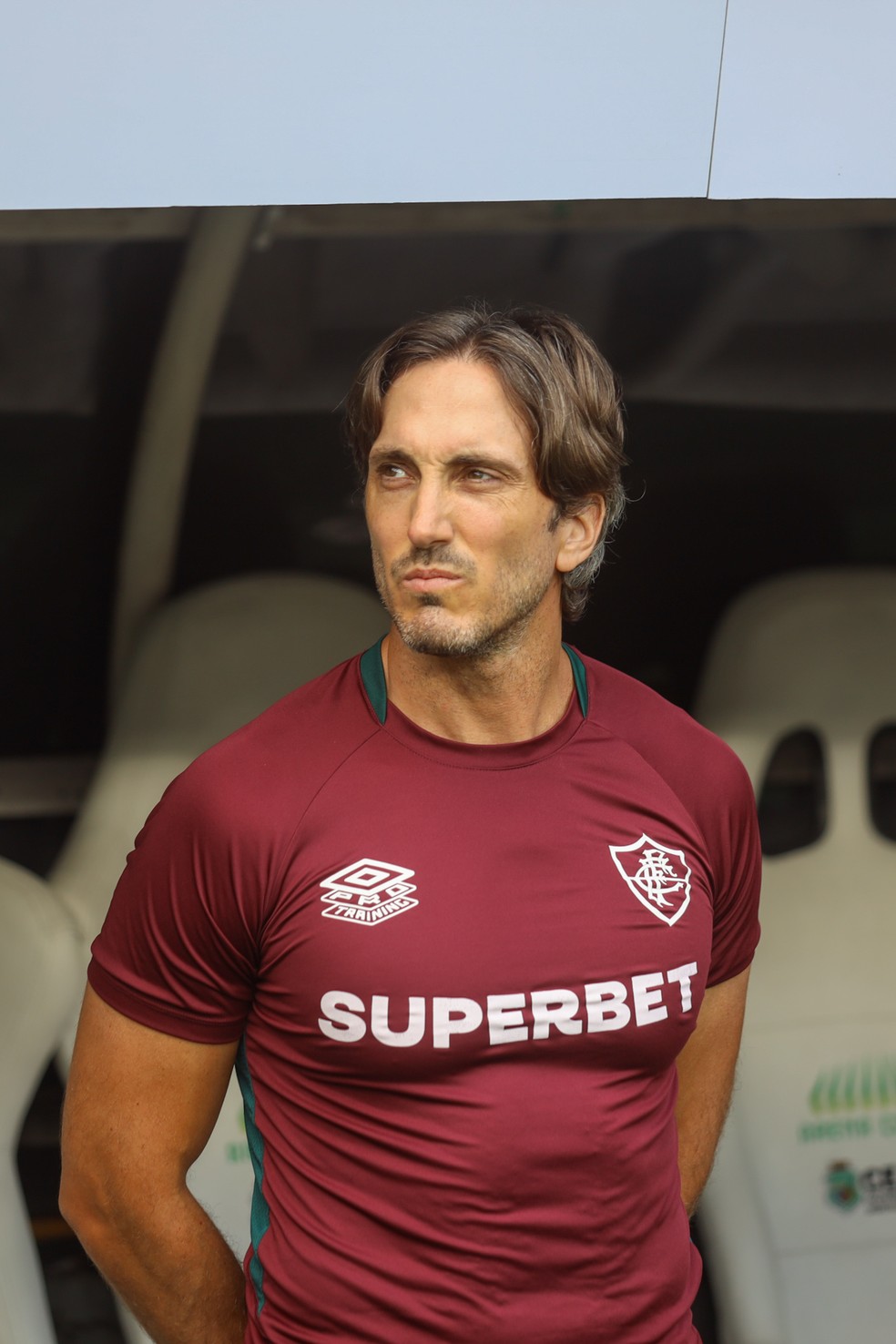 Técnico Zubeldía do Fluminense durante a partida contra o Ceará.