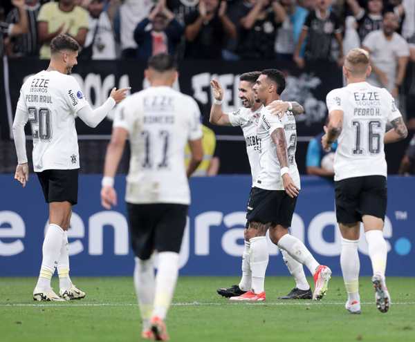 Reformulação impulsiona Corinthians com reforços para embalar no campeonato
