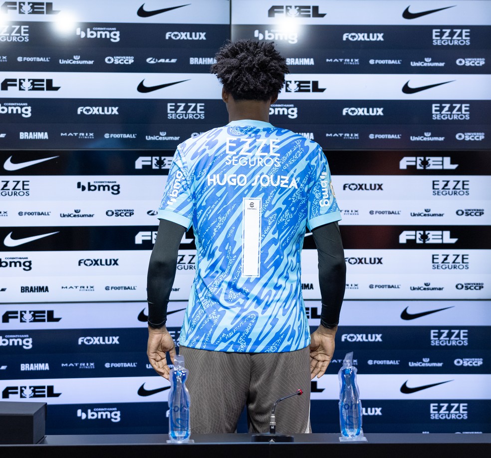 Hugo Souza vestirá a camisa 1 do Corinthians — Foto: Rodrigo Coca/Agência Corinthians
