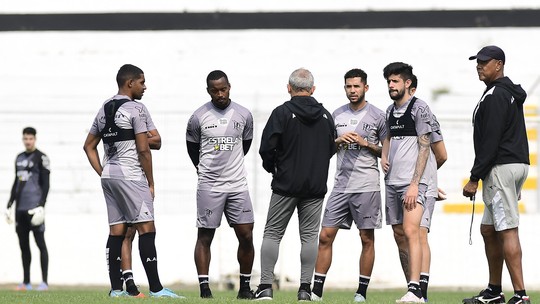 Nelsinho aguarda situaçãoblaze cpmtrio para saber se poderá repetir time da Ponte pela primeira vez