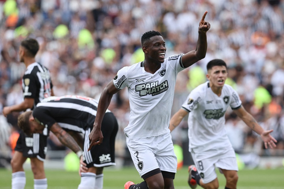 Luiz Henrique comemora gol em Atlético-MG x Botafogo, pela Conmebol Libertadores — Foto: Alejandro Pagni/AFP