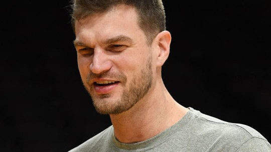Tiago Splitter assume Trail Blazers como treinador interino após prisão de Billups - Foto: (Getty Images)