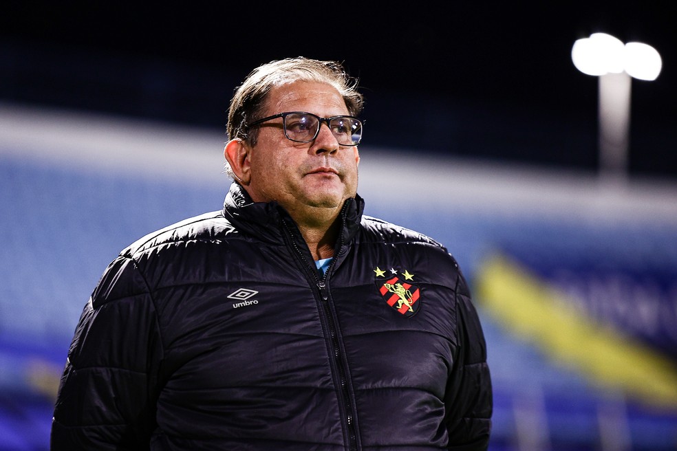 Guto Ferreira, técnico do Sport — Foto: Paulo Paiva / Sport Recife