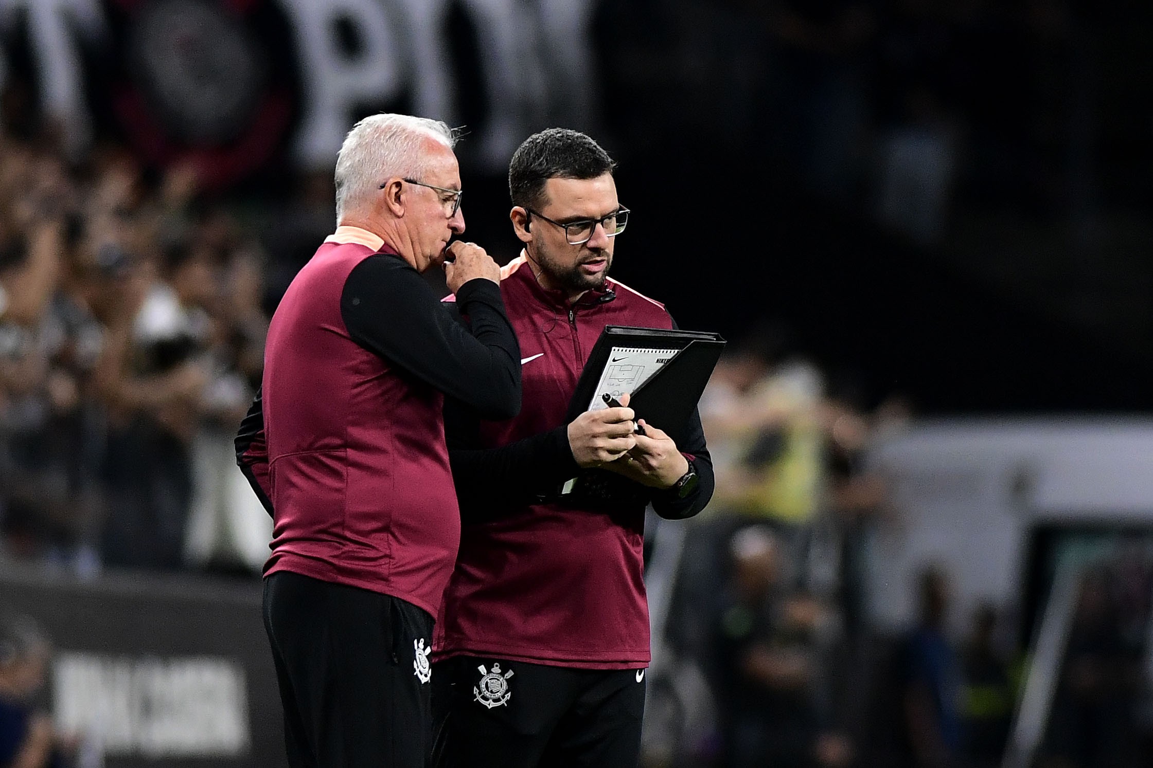 Corinthians Alinha Projeto Ideal com Conquista e Destaque da Base para o Dérbi Paulista