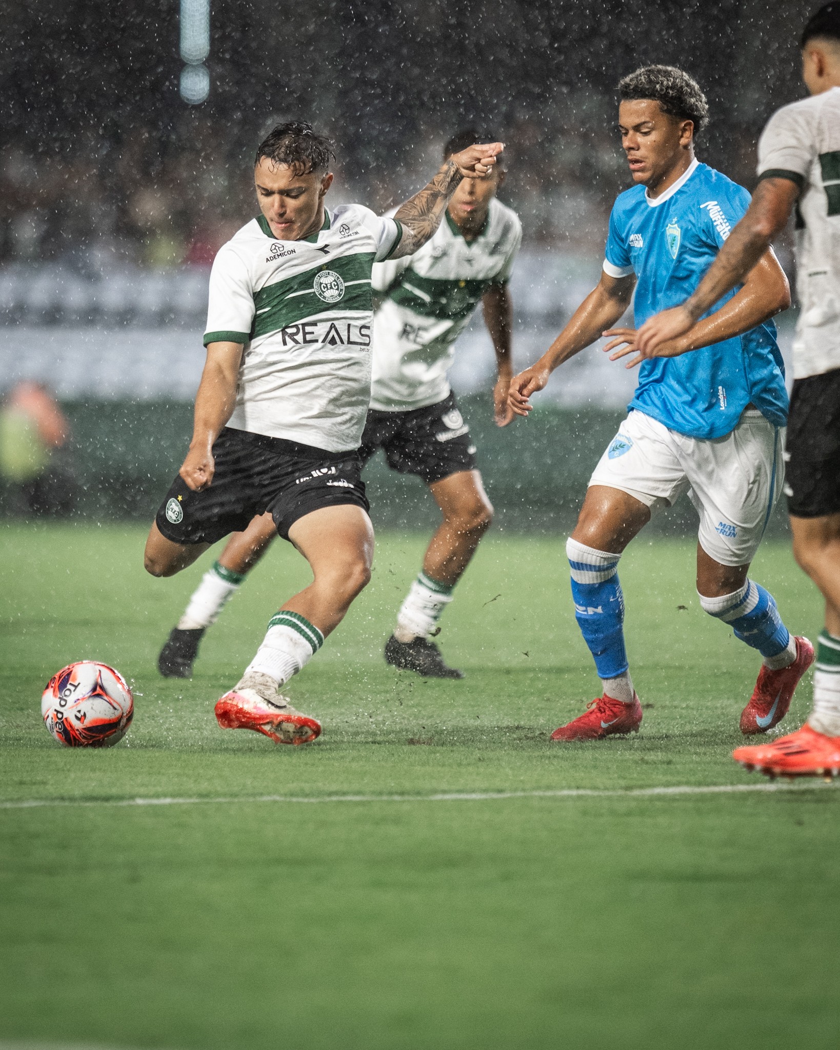 Análise: Coritiba precisa entender as lições do empate com o Londrina | Ge