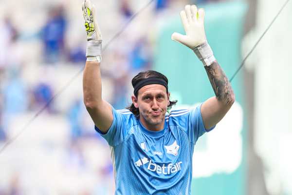 Cássio se desculpa após desabafo e reafirma confiança no sucesso.