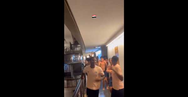 Cavadinhas de Ryan Francisco agitam o CT do São Paulo em Cotia