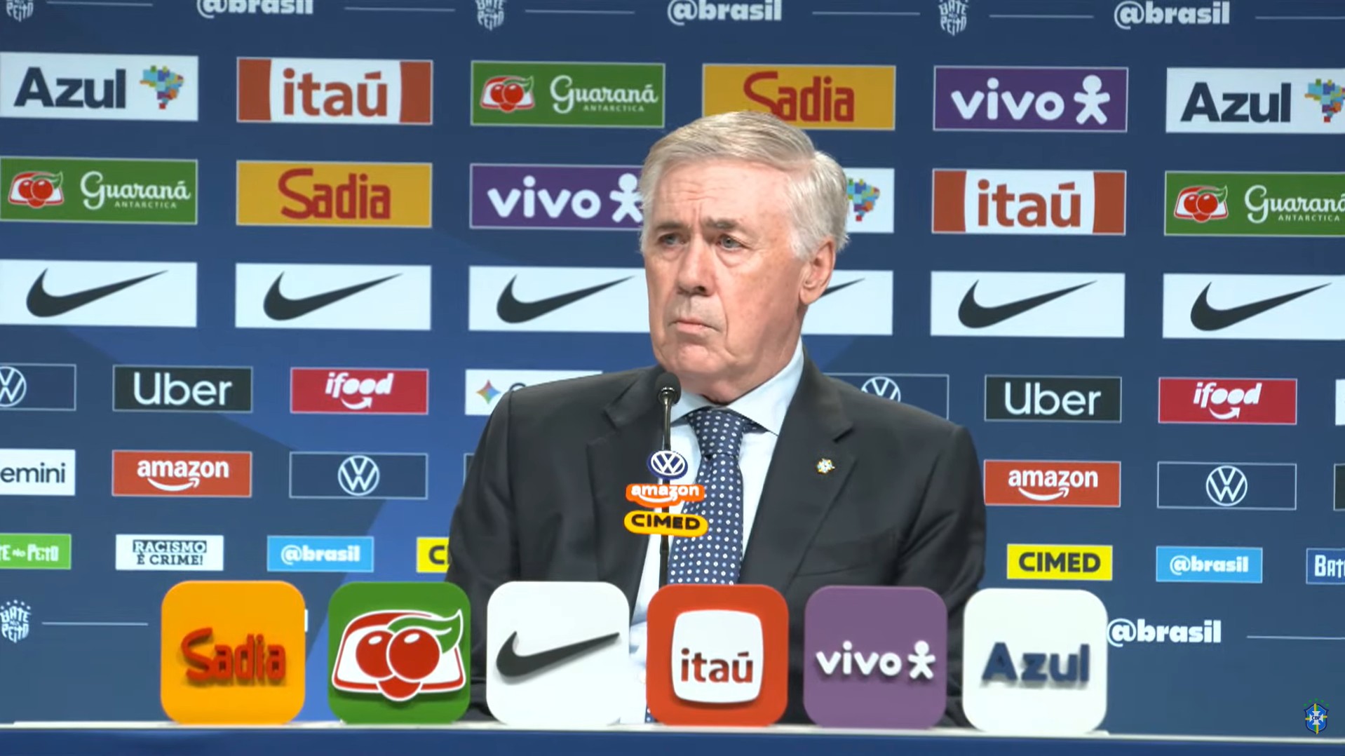 "Momento ideal para isso" — Ancelotti fala em renovação e explica convocação de jovens para a Seleção