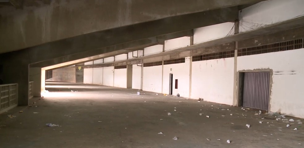Condições atuais na área interna do estádio Albertão — Foto: Rede Clube