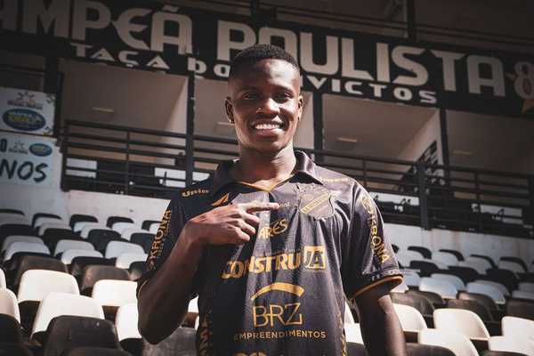 Quarteto de Jogadores Africanos da Base do São Paulo: Onde Estão Agora?