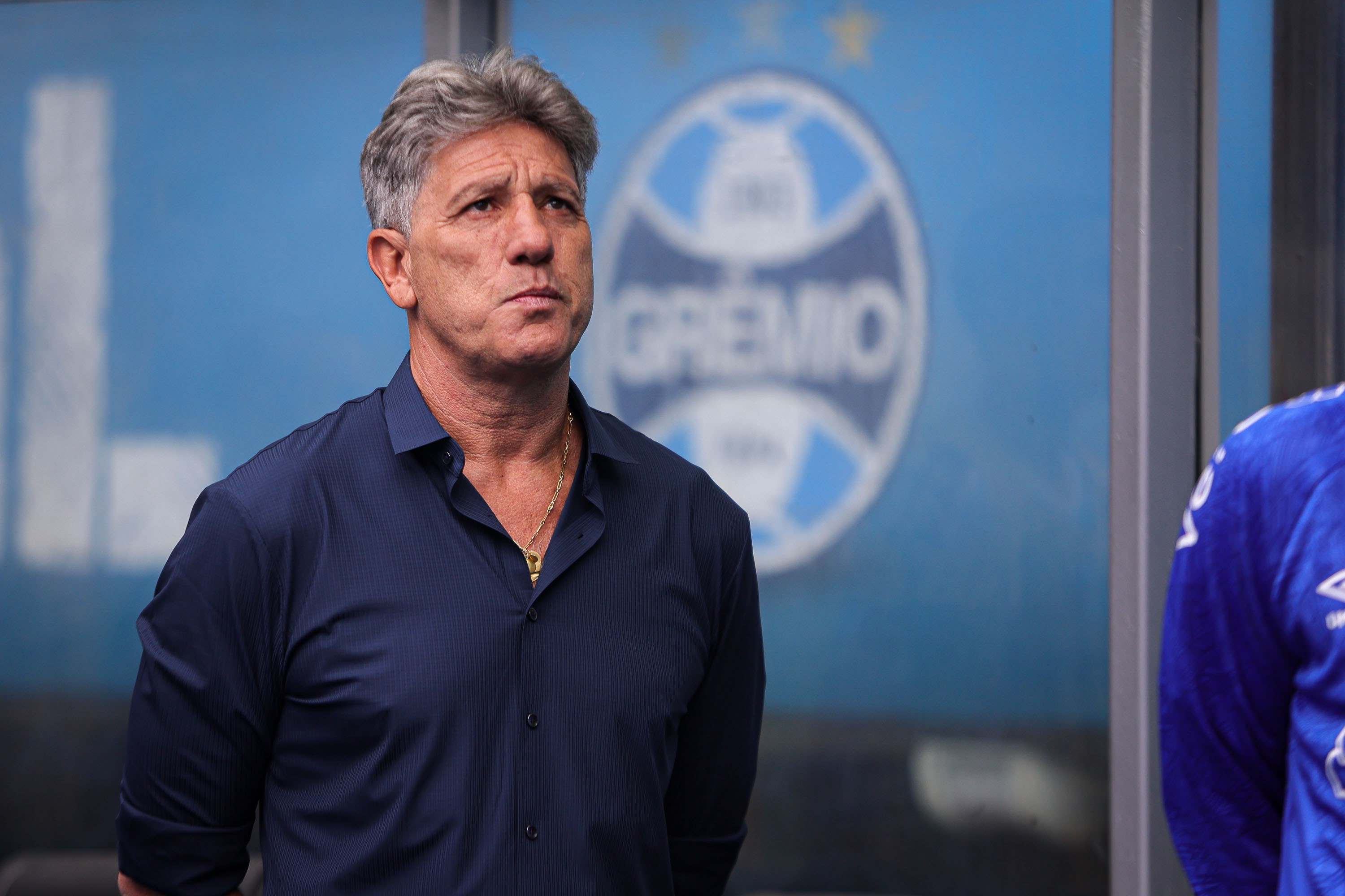 Grêmio abre conversas para volta de Renato