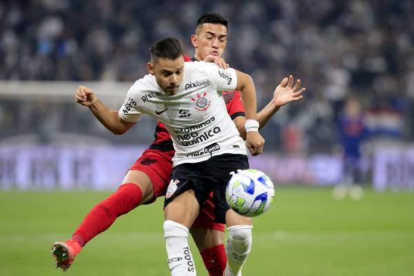 Athletico e Corinthians: Análise detalhada dos times antes do confronto decisivo.