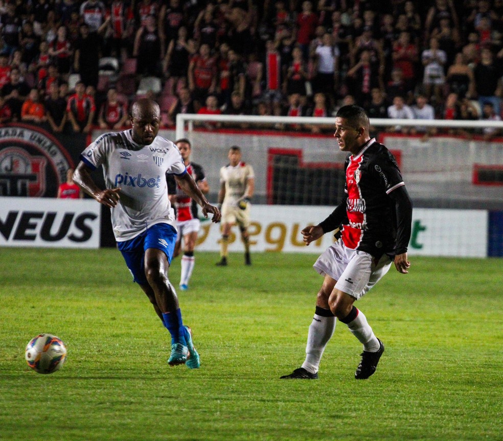 Joinville 2 x 2 Avaí pelo Campeonato Catarinense — Foto: Gustavo Mejía