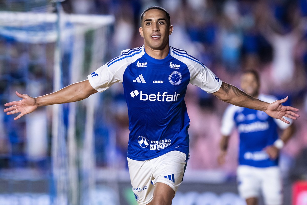 Cruzeiro x Vasco, no Parque do Sabiá, em Uberlândia — Foto: Gustavo Aleixo/Cruzeiro