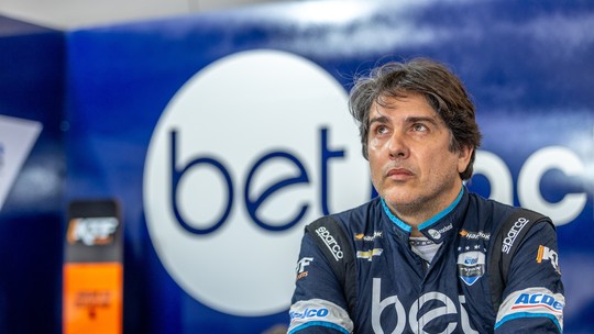 #NaPontadosDedos 213: Cacá Bueno e a etapa de BH da Stock Car