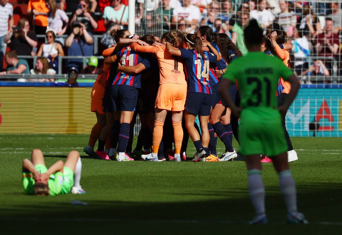 Virada no segundo tempo dá título da Champions League feminina ao Barcelona