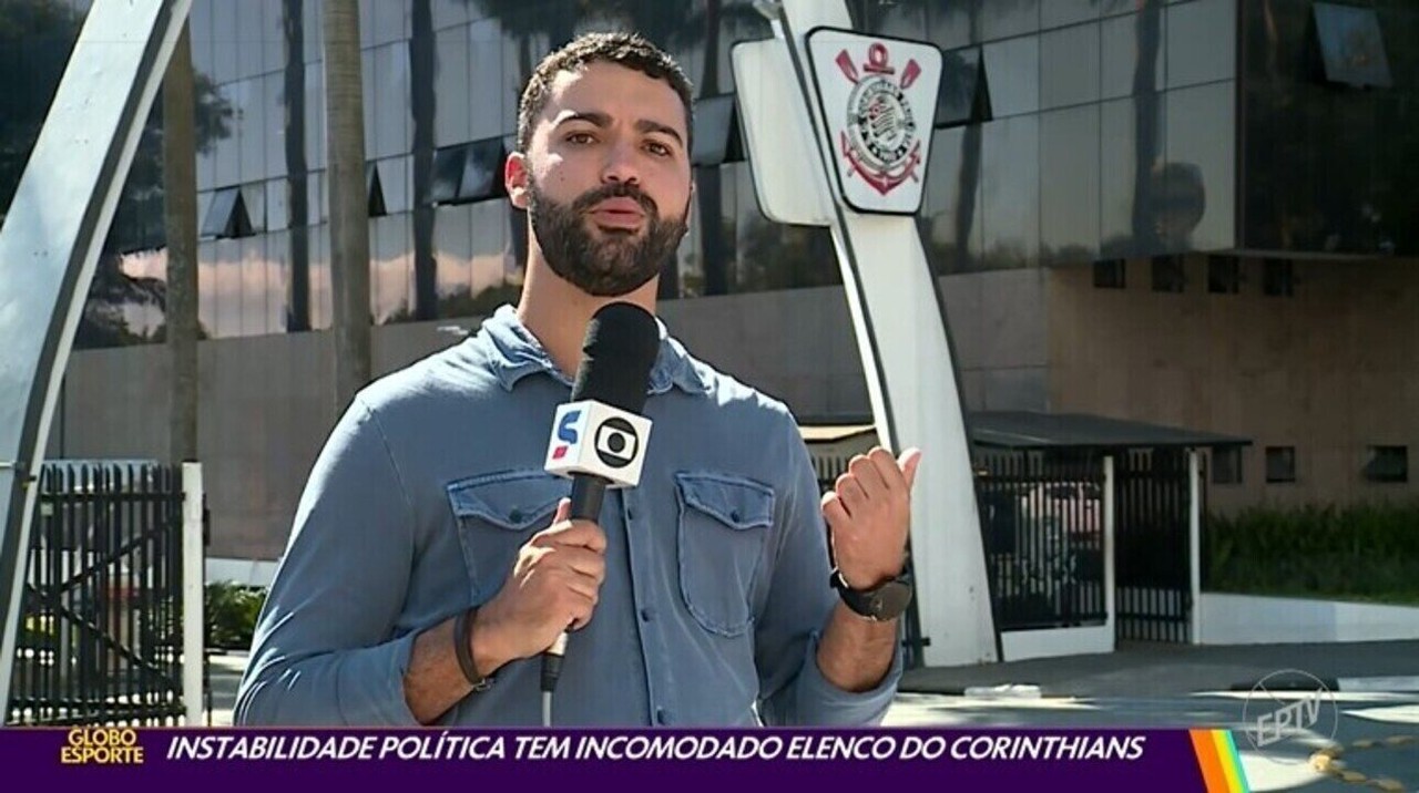 Corinthians libera Memphis, Carrillo e Martínez para não enfrentar o Grêmio.