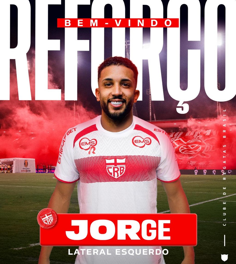 Jorge, lateral ex-Palmeiras e Santos, reforça o CRB no futebol brasileiro.