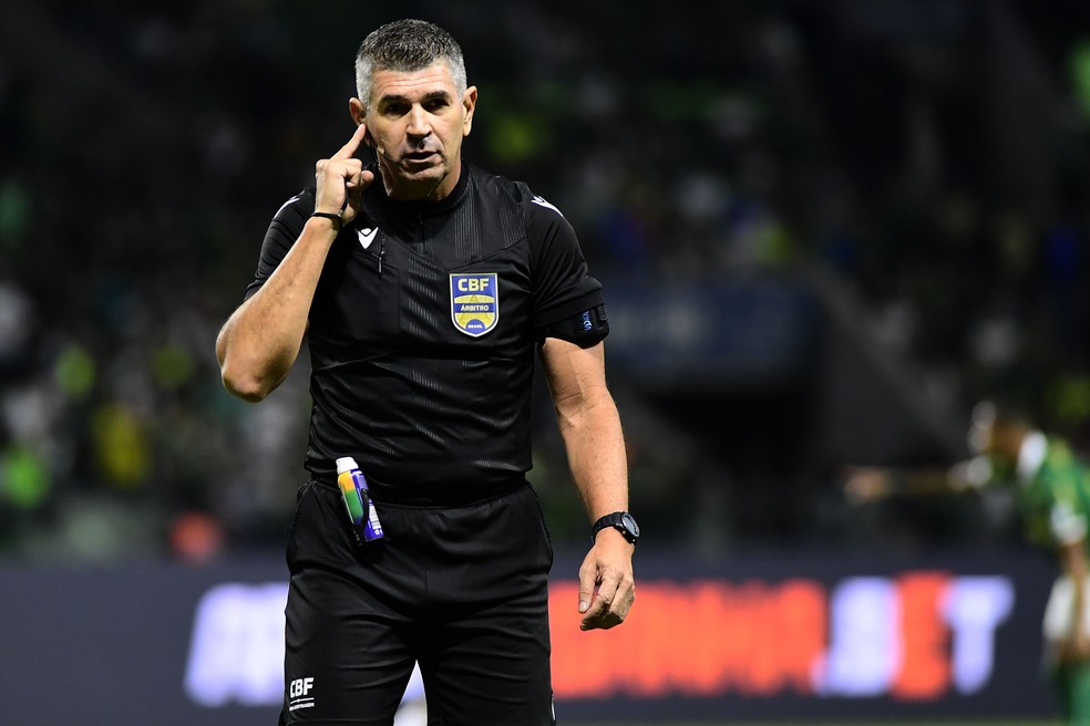 Marcelo de Lima Henrique apitará o Gre-Nal 448 — Foto: Marcos Ribolli