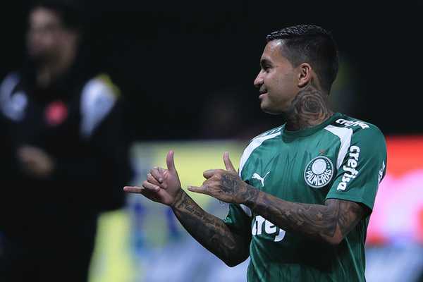 Proposta do Cruzeiro ao Palmeiras por Dudu é de 4 milhões de dólares.