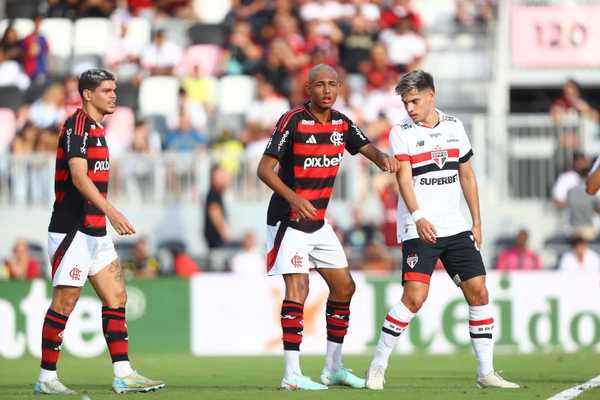 João Victor se destaca na pré-temporada nos EUA e avança rumo ao profissionalismo no Flamengo