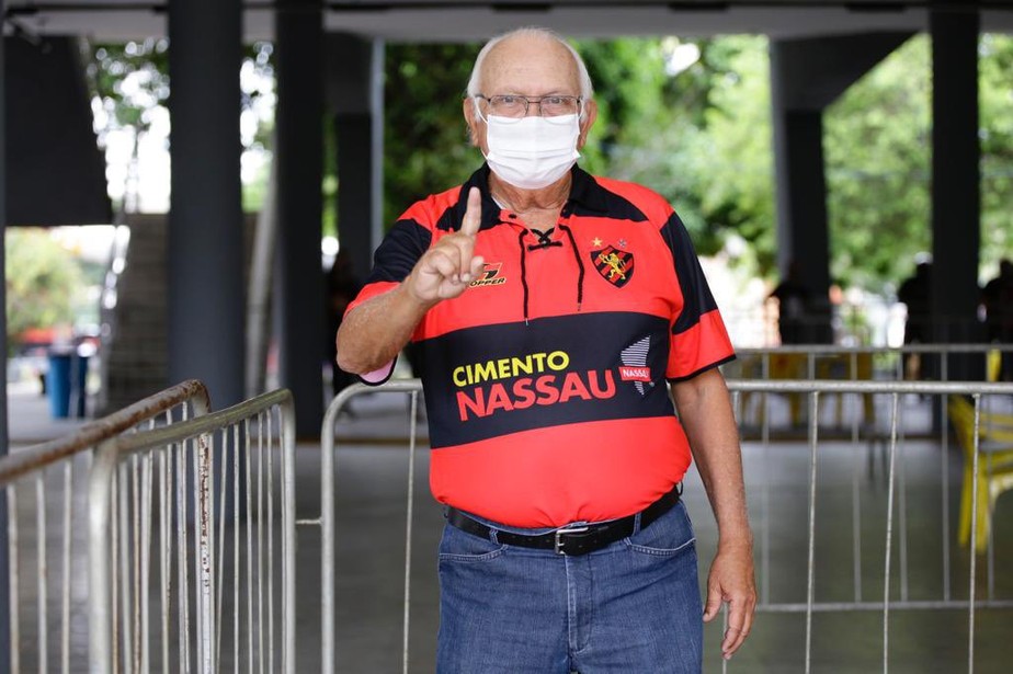 Milton Bivar é reeleito presidente do Sport na votação mais acirrada da história do clube