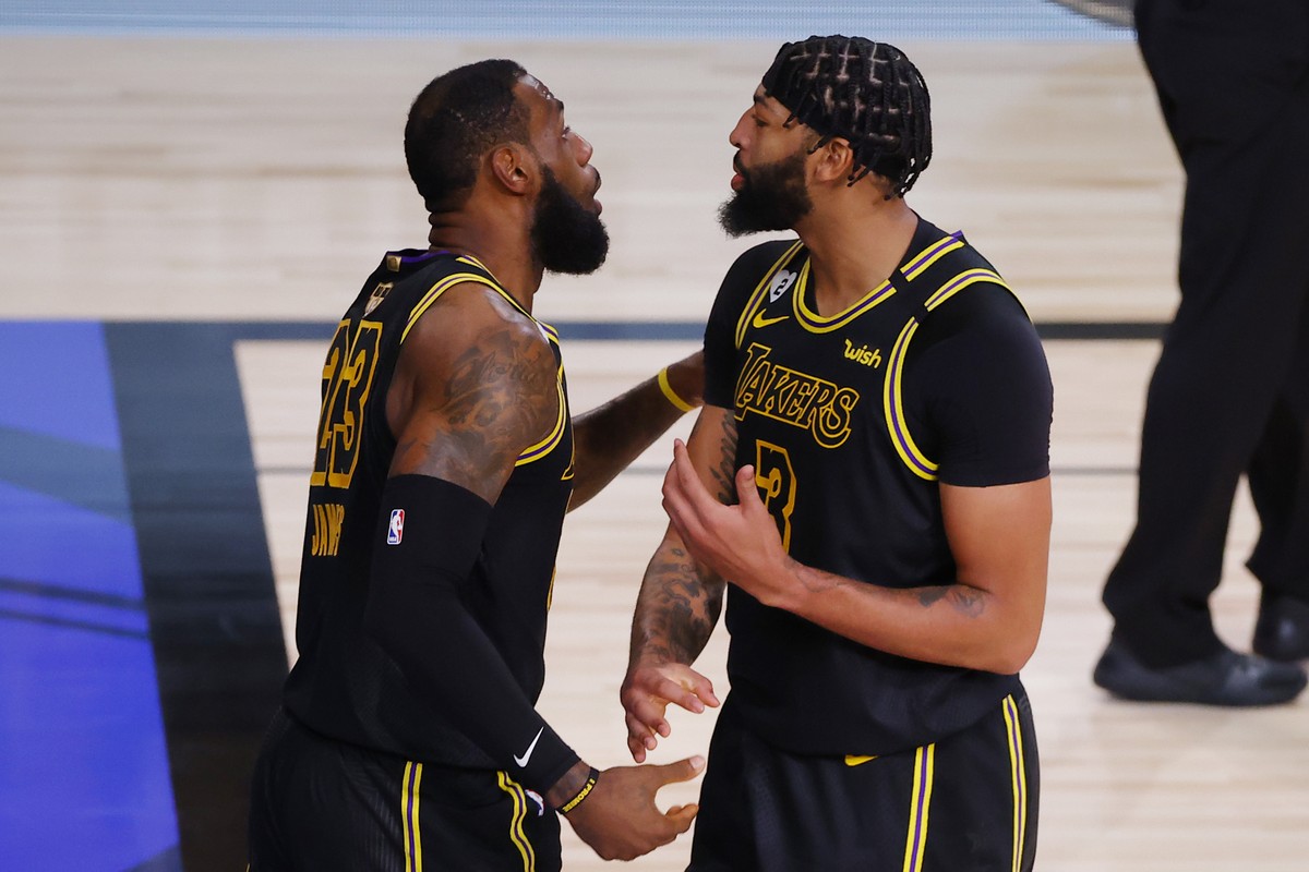 NBA Brasil - O Los Angeles Lakers irá vestir o uniforme
