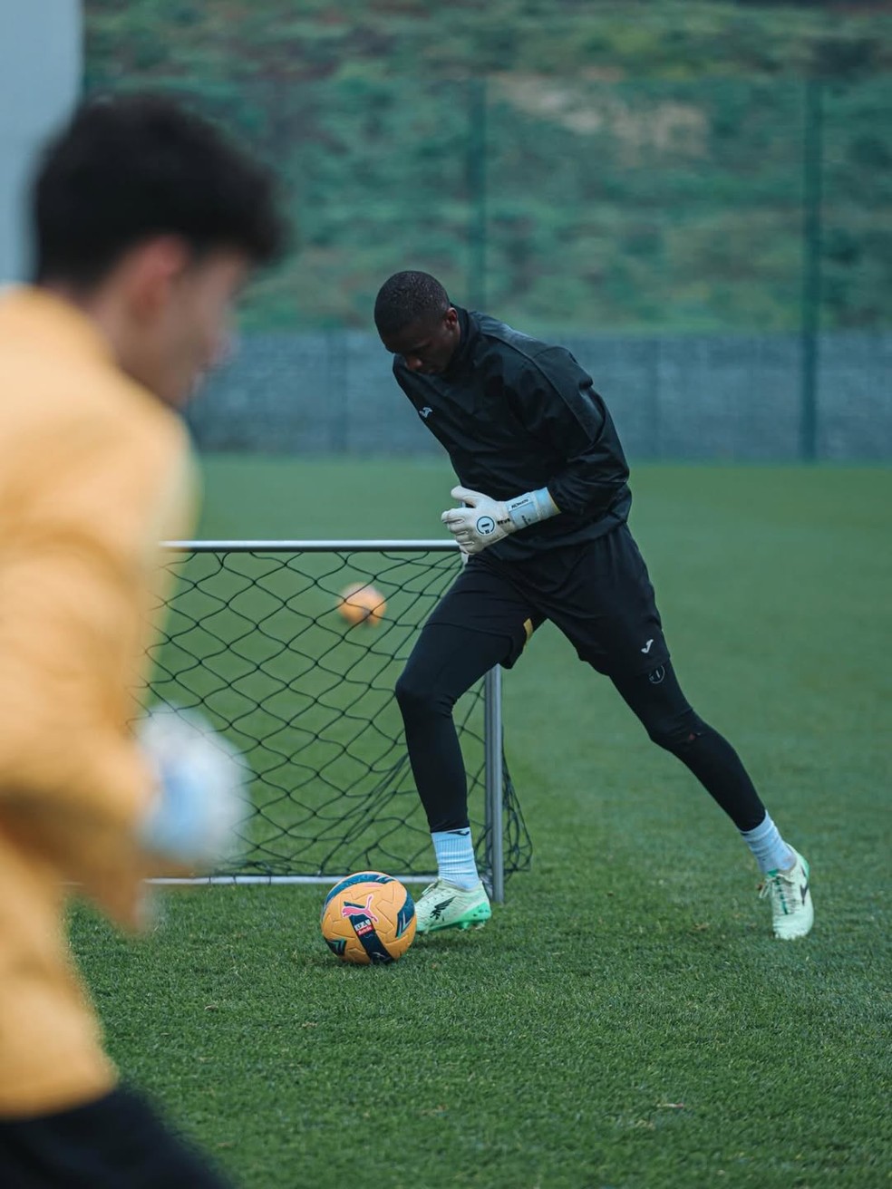 Andrew em treino do Gil Vicente � Foto: Divulga��o / Gil Vicente