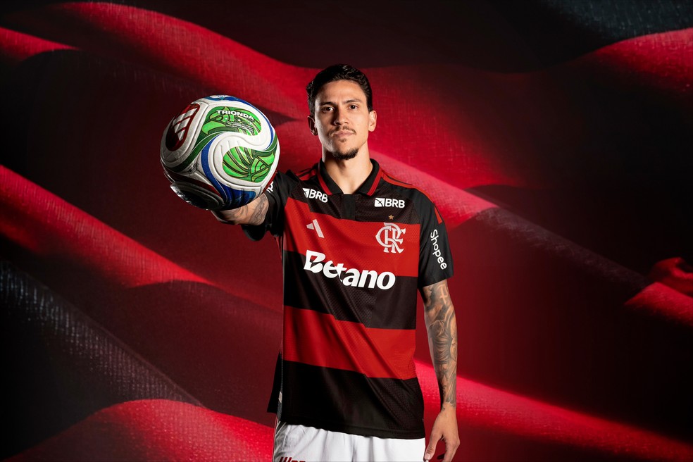 Flamengo lan�a uniforme principal para a temporada 2026 � Foto: Divulga��o/adidas