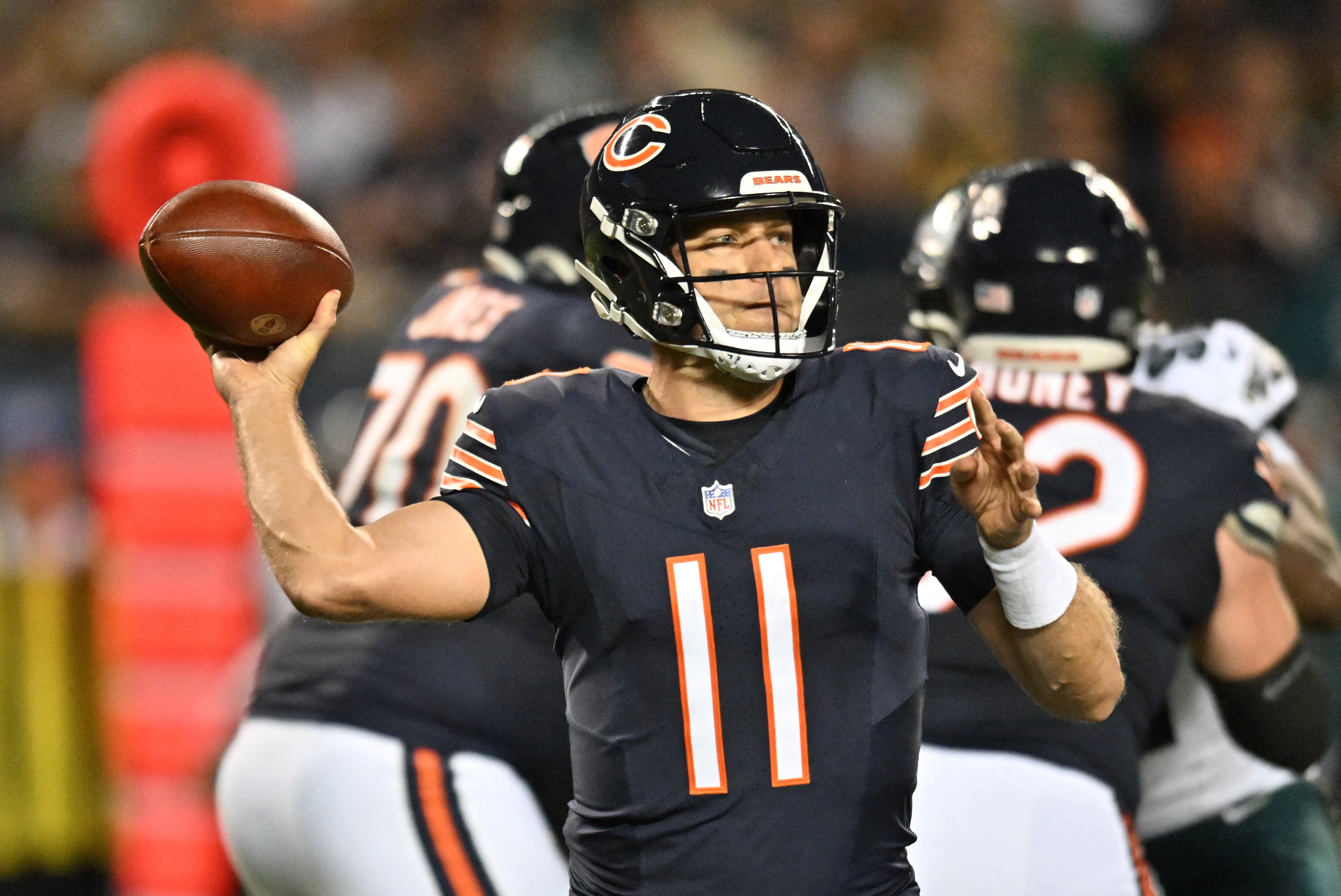 NFL: Terceiro reserva brilha, e Chicago Bears domina o Philadelphia Eagles