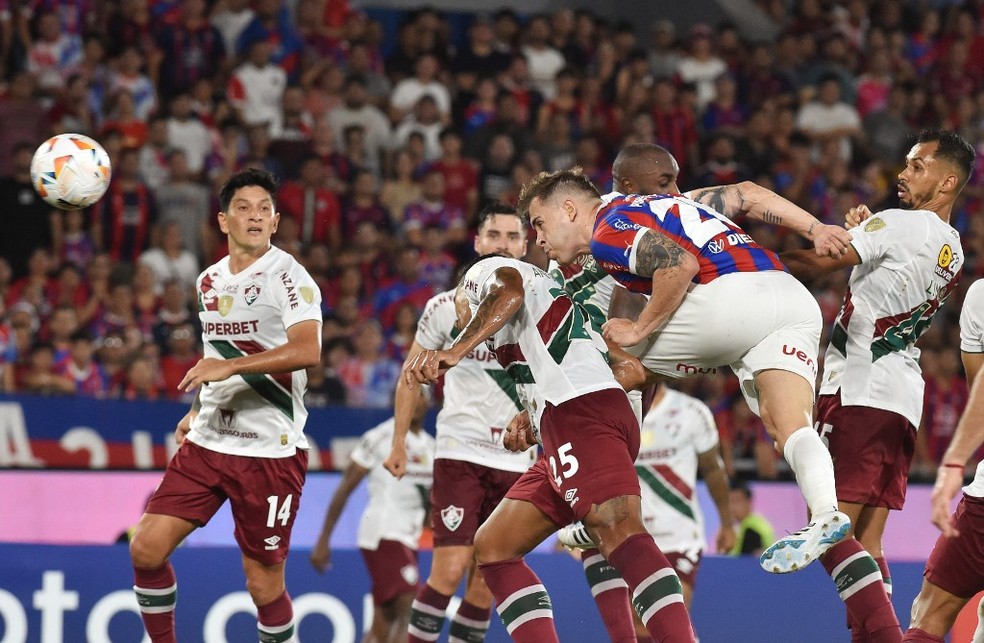 Piris da Motta; Fluminense; Cerro Porteño; Libertadores — Foto: NORBERTO DUARTE / AFP