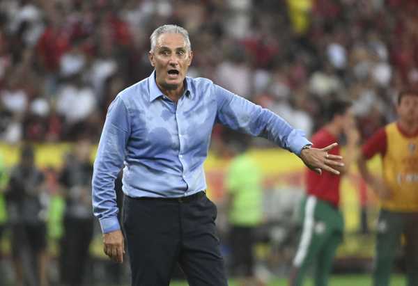 Tite elogia marcas do Flamengo e mantém neutralidade sobre adversário na final