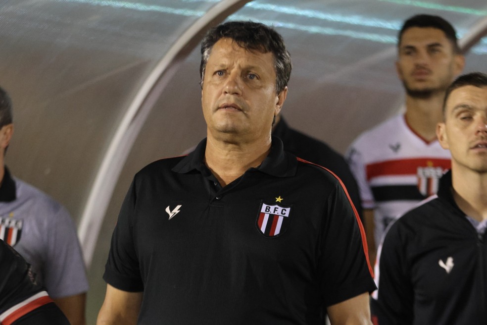 Adilson Batista é o novo técnico do Amazonas — Foto: João Victor Menezes de Souza / Agência Botafogo