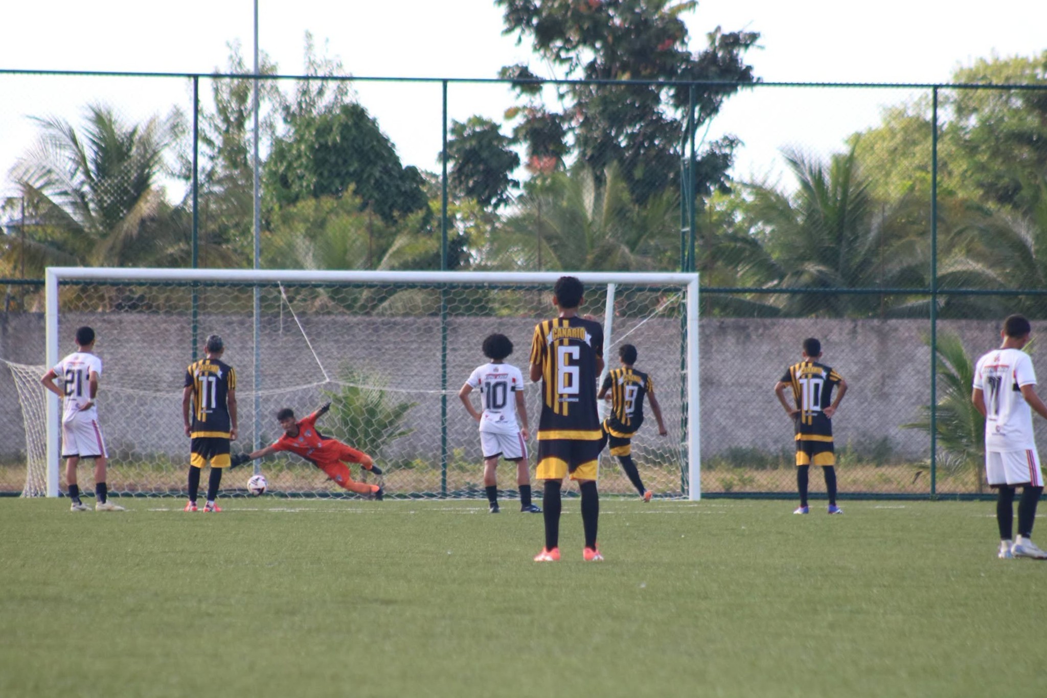São Paulo e Canário decidem o título do Amapaense Sub-17