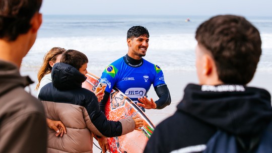 Medina bate Filipinho em duelo de campeões mundiais e vai às quartas de final de Peniche