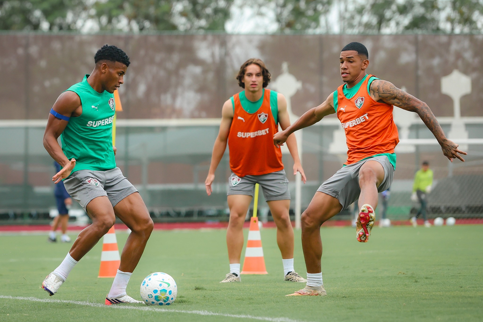 Fluminense inicia nova etapa com Marcão e inclui talentos do sub-20 em primeiro treino