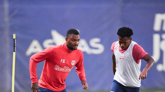 Bragantino faz treino tático e encerra preparação para enfrentar o Palmeiras