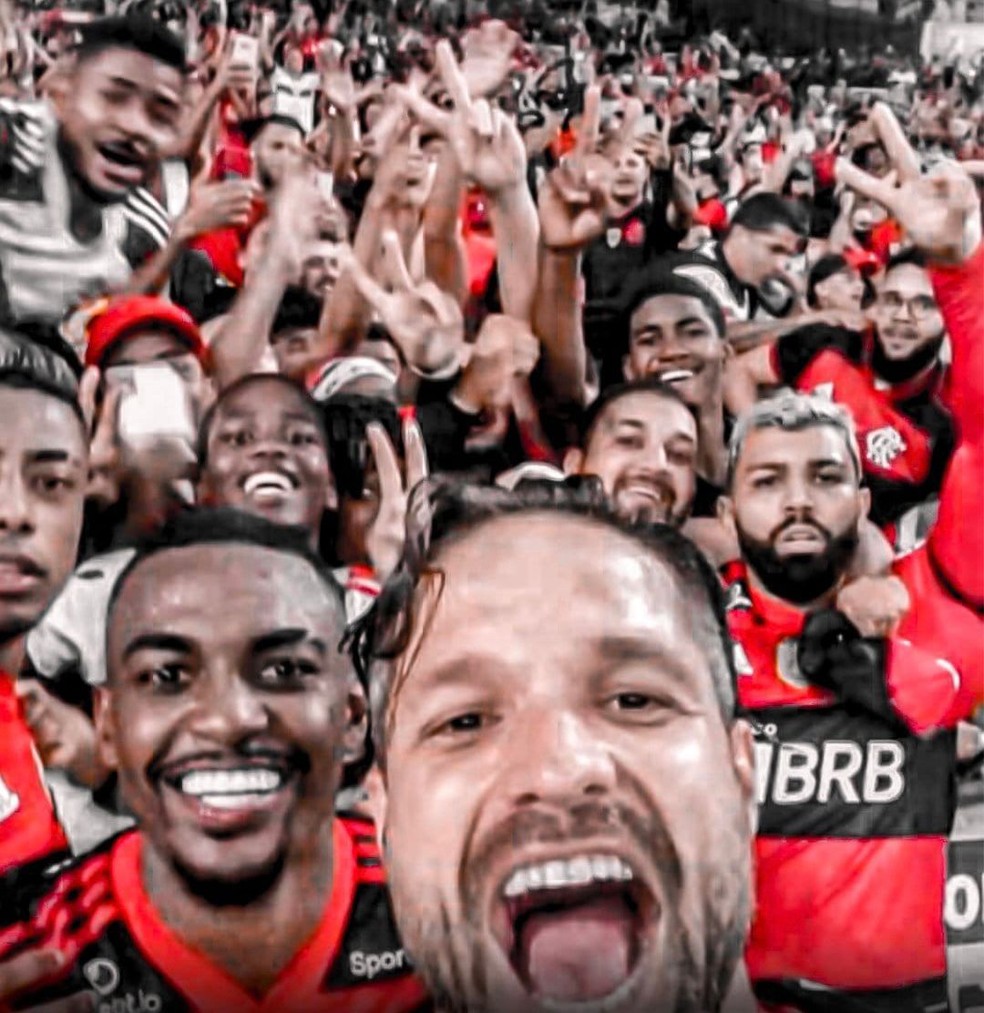 Jogadores do Flamengo são vacinados contra a covid-19 FlaResenha