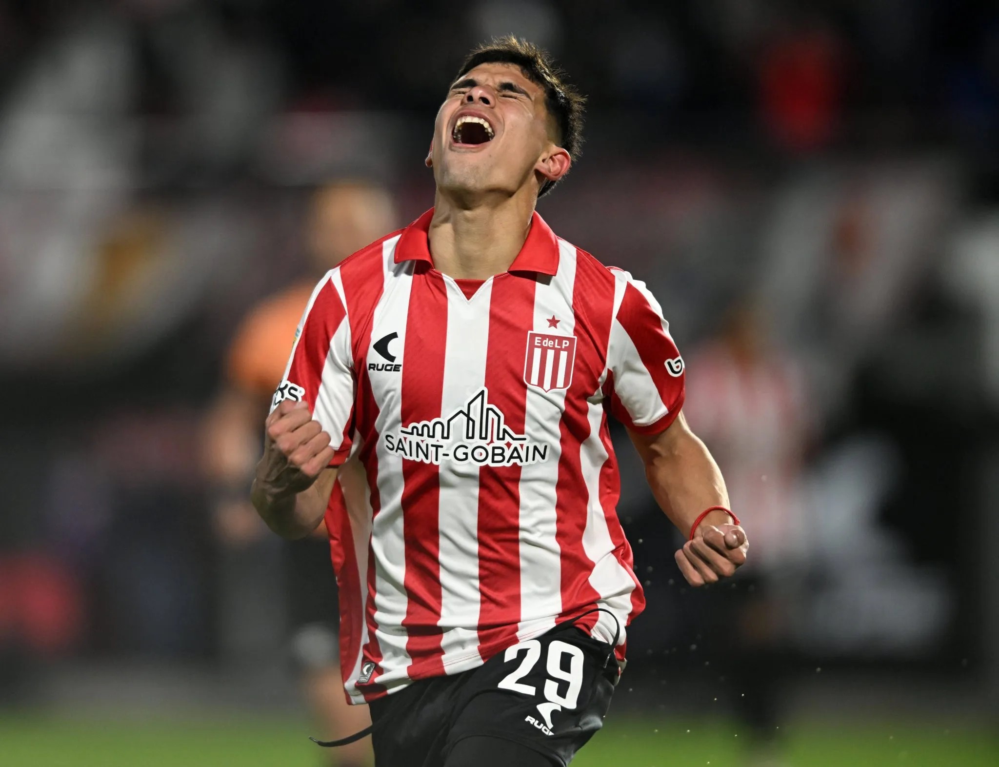 Botafogo negocia a contratação de Fabricio Pérez, do Estudiantes