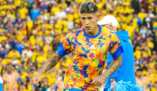 Craques do Flamengo fazem amistoso para a Copa do Mundo! Confira como foram em suas seleções!