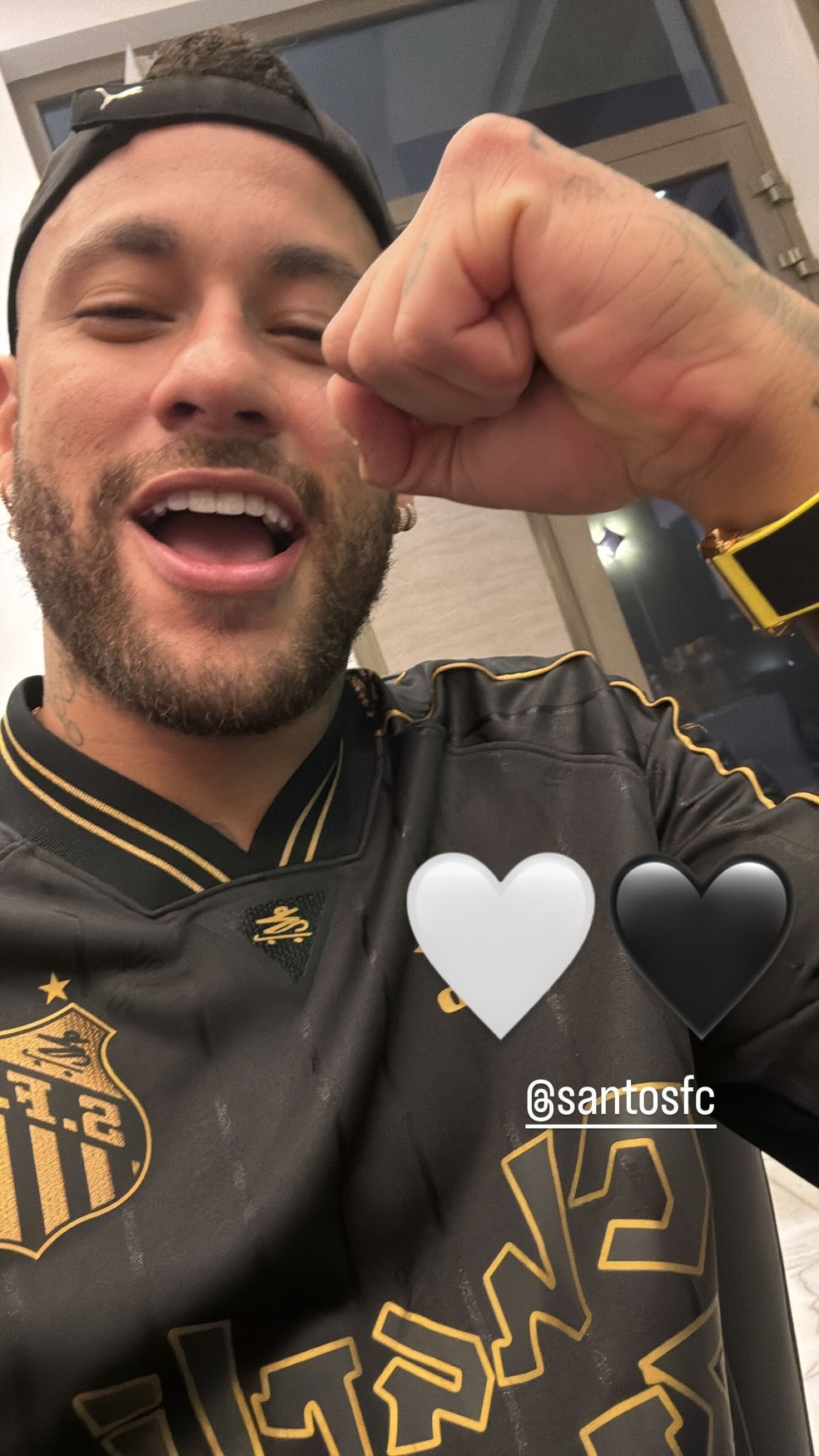 Neymar comemora vitória do Santos sobre o Vila Nova — Foto: Reprodução